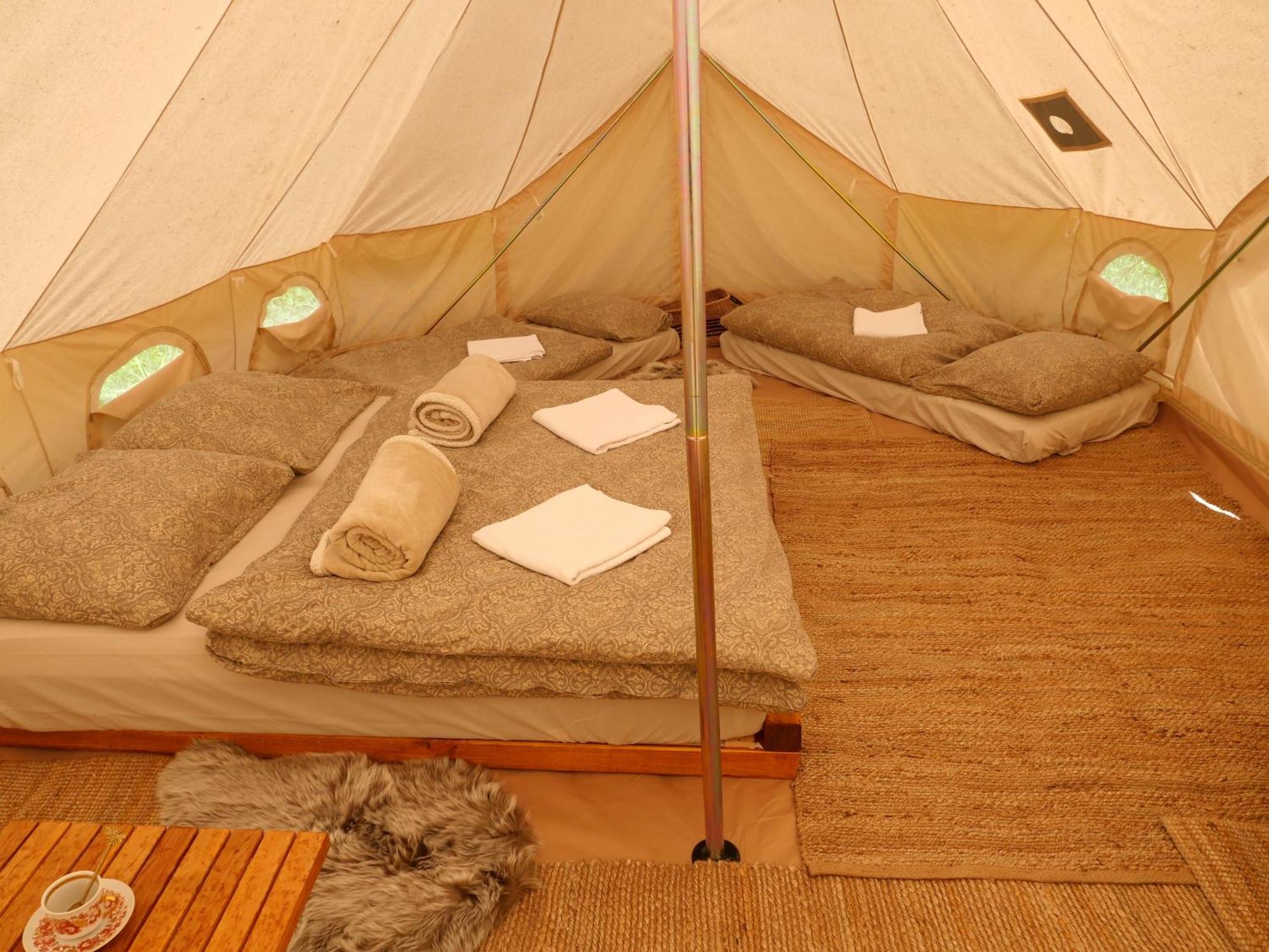 فندق فالتيسفي  Bozsky Glamp المظهر الخارجي الصورة